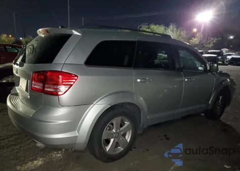 2010 Dodge Journey Sxt z USA, uszkodzony, nr VIN 3D4PG5FV0AT260514